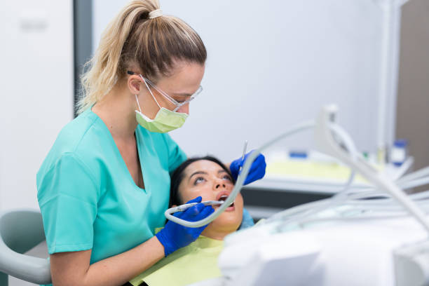 Best Weekend Emergency Dentist in Seneca, IL